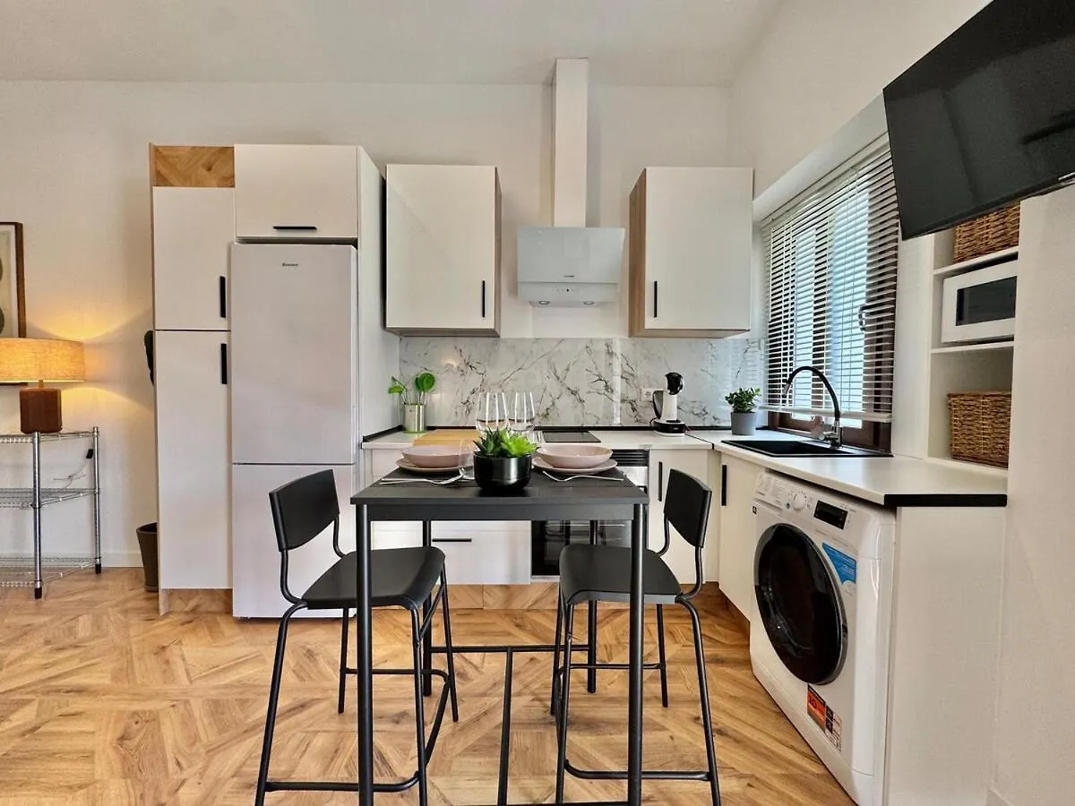 Apartamento Lafrenchtouch - Centrico Estudio Con Piscinas Torremolinos España
